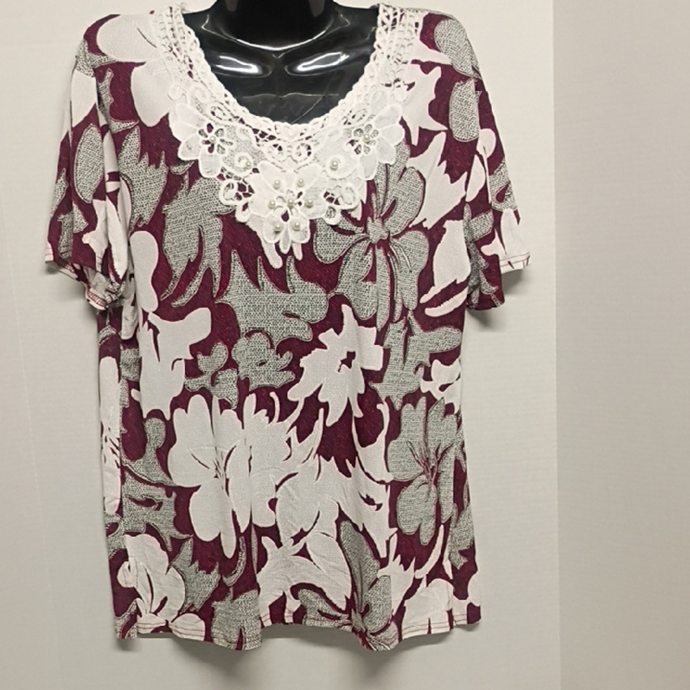 Floral Lace Trim Women's Top